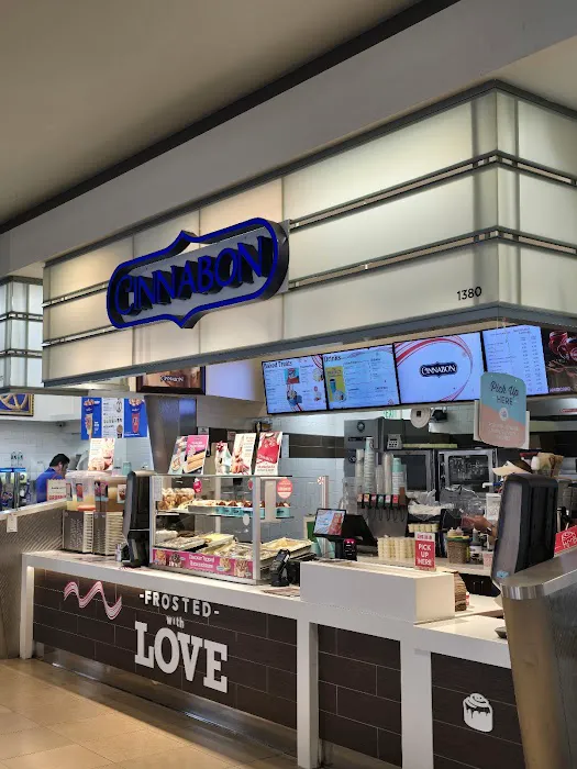 Cinnabon Picture 3