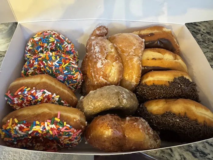 Carlson's Donuts Picture 10