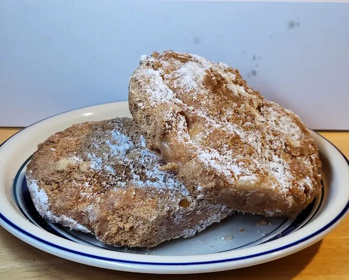 Carlson's Donuts Picture 1