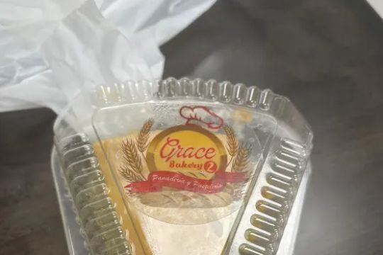 Graceu2019s bakery & restaurante