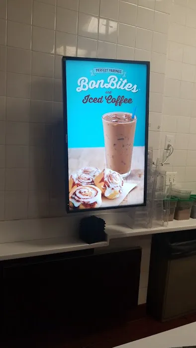 Cinnabon Picture 2