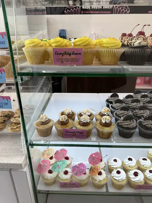 Lil Cakes & Creamery Picture 2