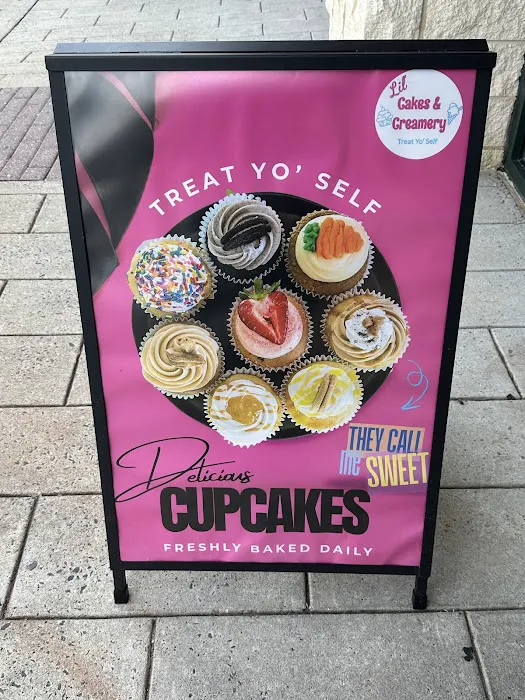 Lil Cakes & Creamery Picture 3