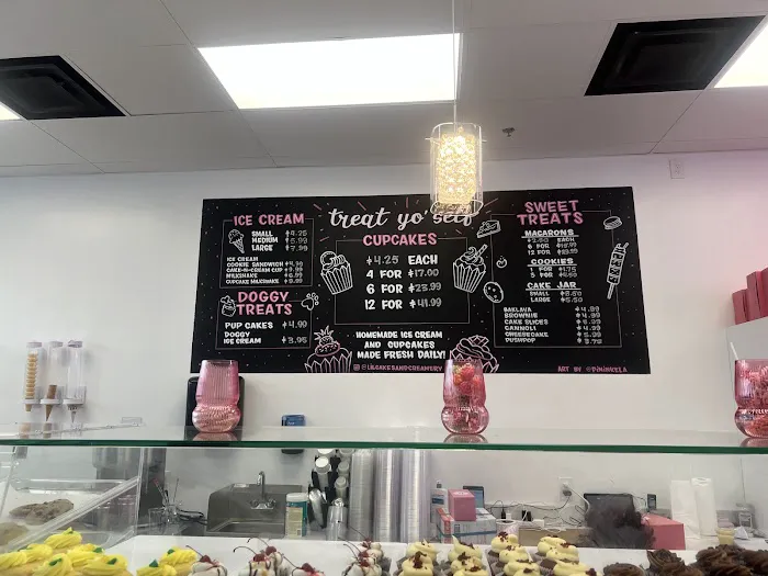 Lil Cakes & Creamery Picture 8