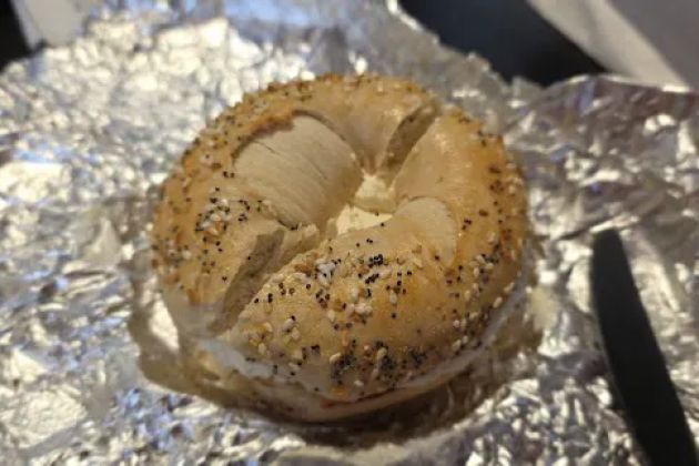 Über Bagels & Deli