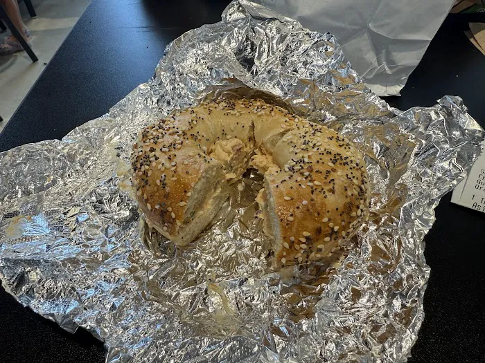 Über Bagels & Deli Picture 7