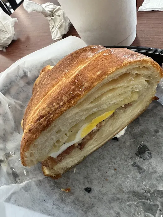 Bonheur Patisserie & Deli Picture 3