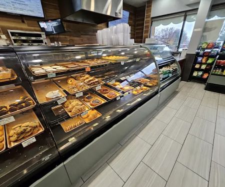 Bonheur Patisserie & Deli
