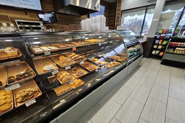 Bonheur Patisserie & Deli