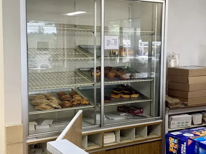 Quad Doughnuts & Deli Picture 10