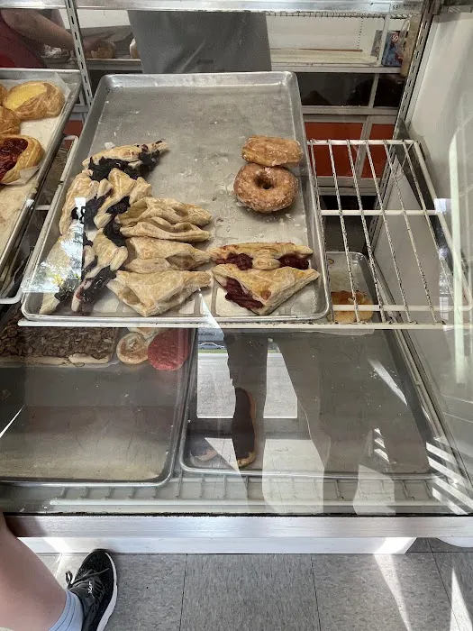 Arundel Donuts Picture 3