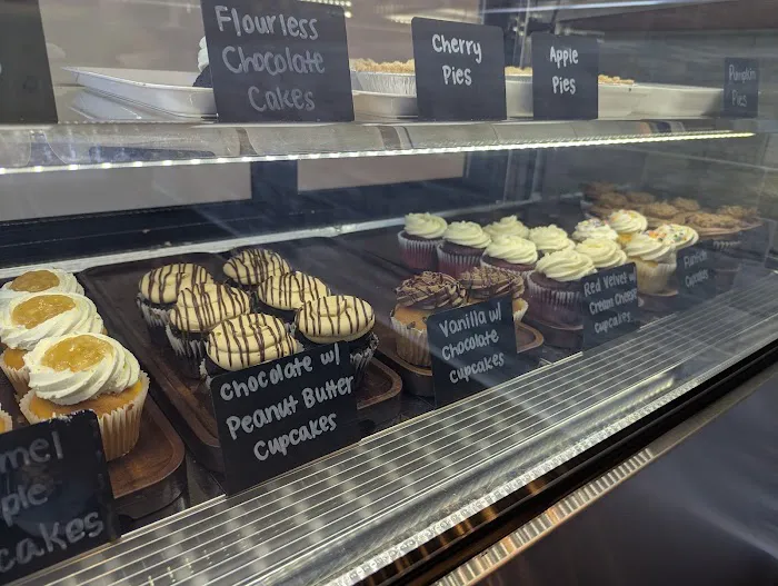 Sweeter Side Bakeshop Picture 7