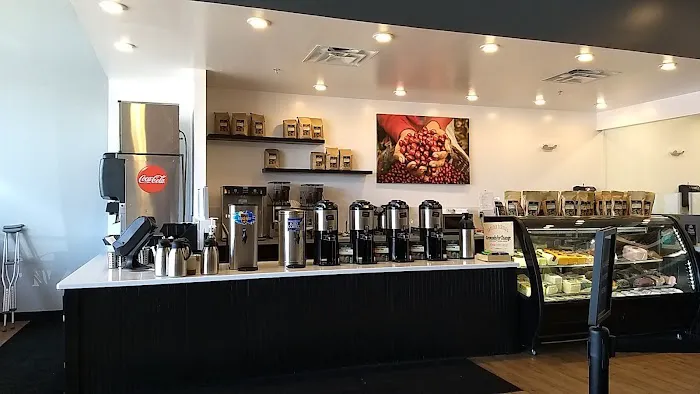 Über Bagels & Deli Picture 3
