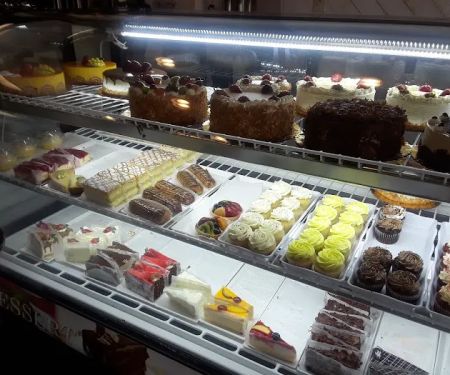 Flowers Bakery Cafe Laurel