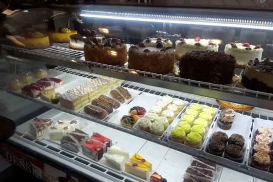 Flowers Bakery Cafe Laurel