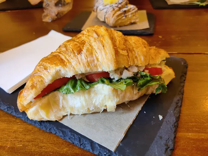 Roggenart European Bakery, Bistro & Cafe Picture 9
