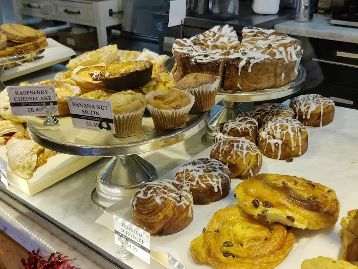 Roggenart European Bakery, Bistro & Cafe Picture 3