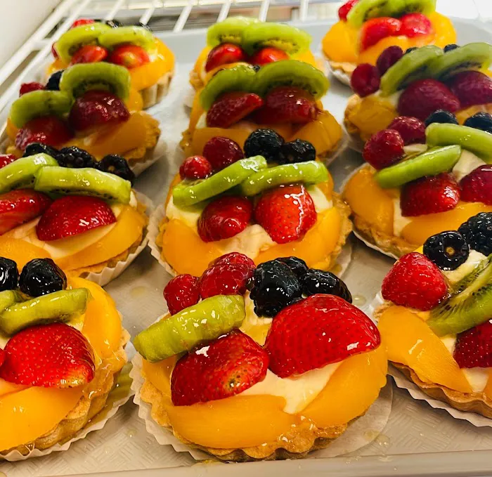 Cielo Dorado Bakery & Deli Picture 1