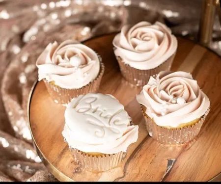 Sugar Lace Treats