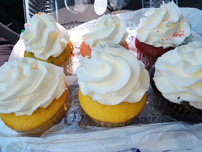 Cakes Plus Picture 2