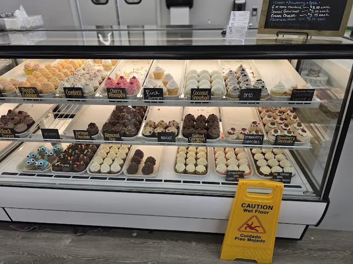 Cakes Plus Picture 4