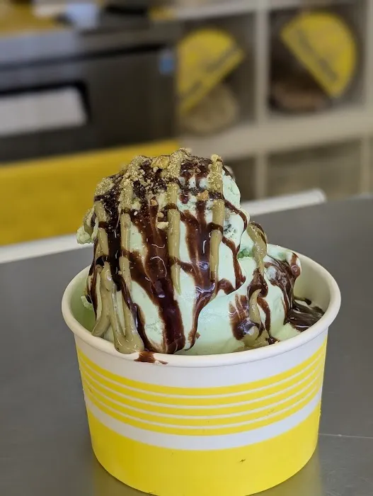 Pop, Scoops & Dough Picture 2