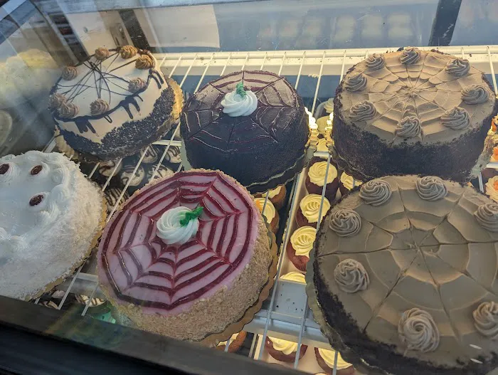 Woodmoor Pastry Shop Picture 4