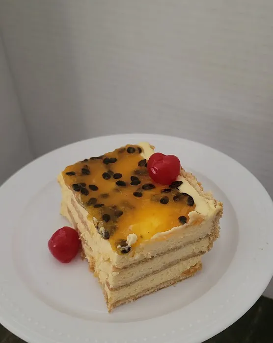 Andro's Cake Picture 6