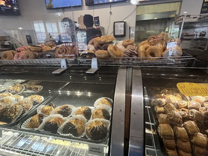 Royal Bagel Bakery Olney) Picture 2