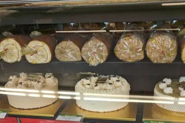 Mo Mo Bakery