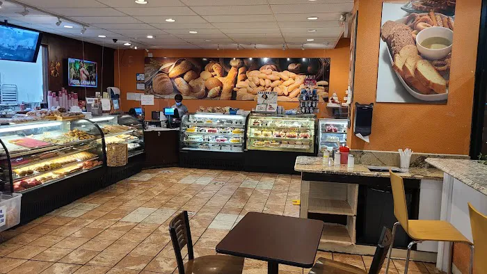La Baguette 20 Bakery Picture 7