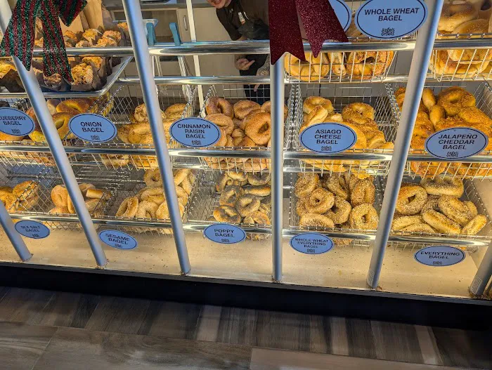 Bagels ‘n Grinds Picture 4