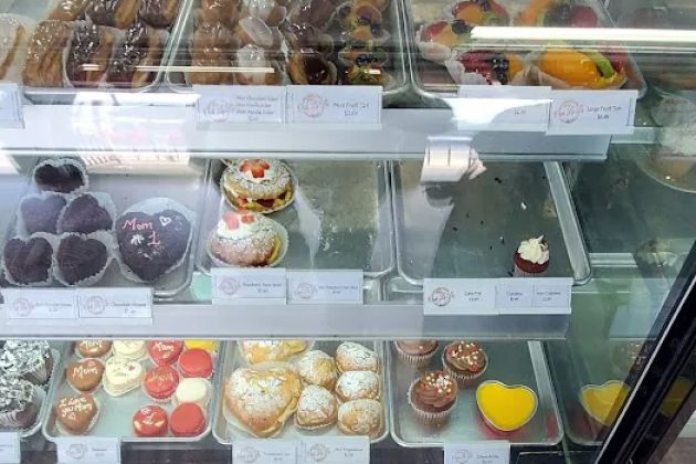 Ooh La La Bakery