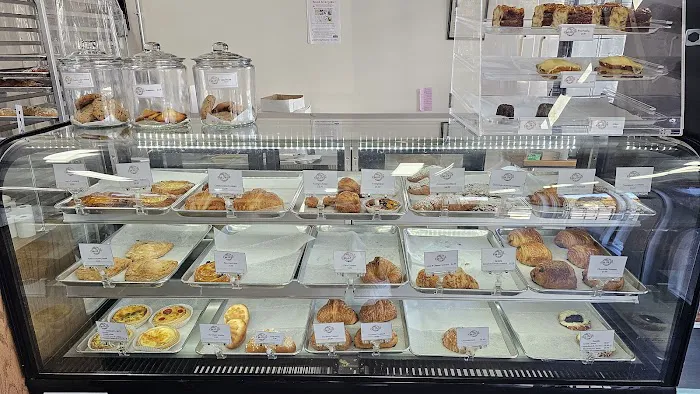Ooh La La Bakery Picture 7
