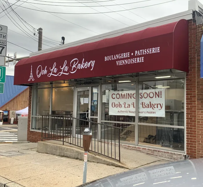 Ooh La La Bakery Picture 5