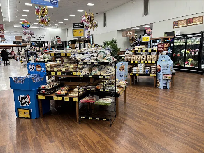 Safeway Bakery Picture 9