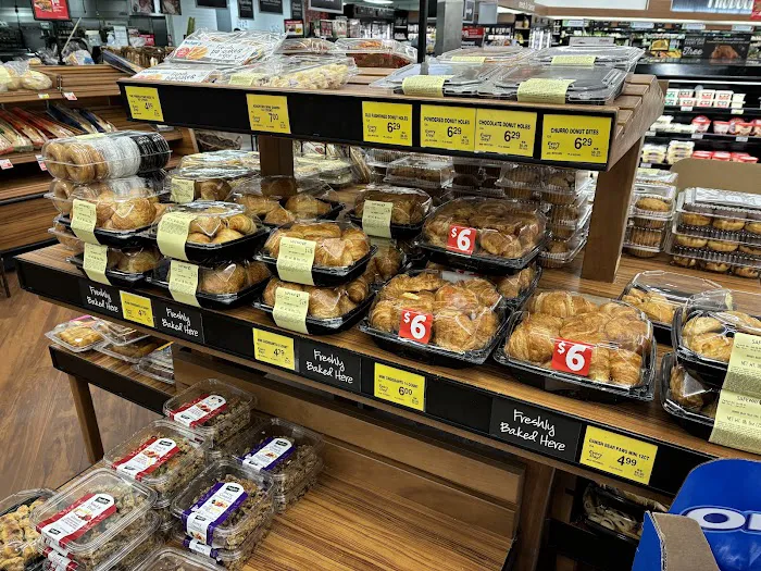 Safeway Bakery Picture 3