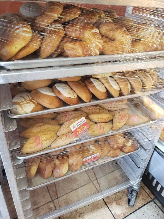 La Baguette Panadería in Langley Park Picture 5