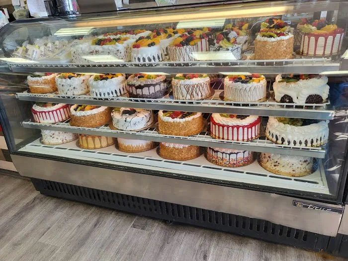 La Baguette Panadería in Langley Park Picture 6