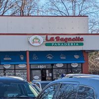 La Baguette Panadería in Langley Park ico