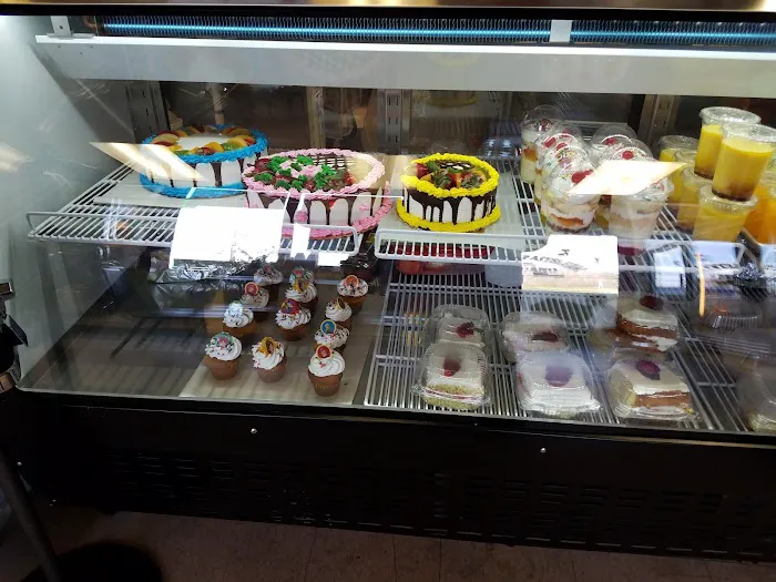 Panaderia El Mexicano Picture 6
