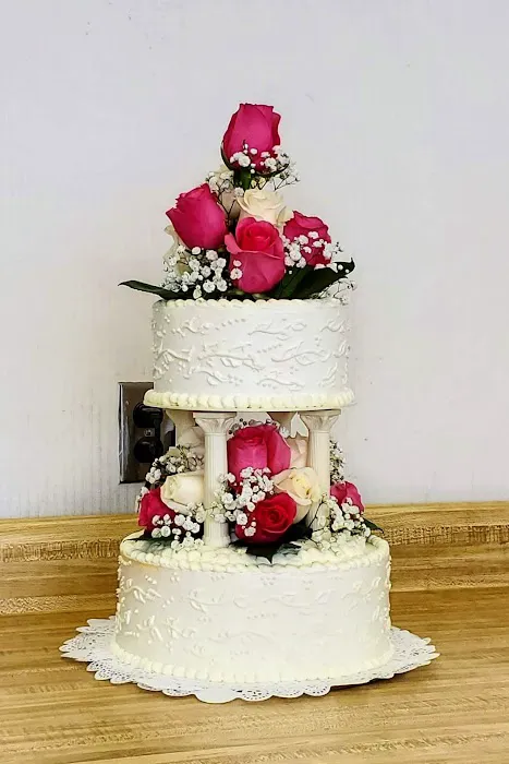 Les Delices Bakery Picture 1