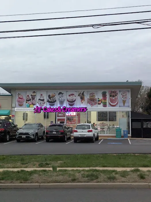 Lil’ Cakes & Creamery Picture 8