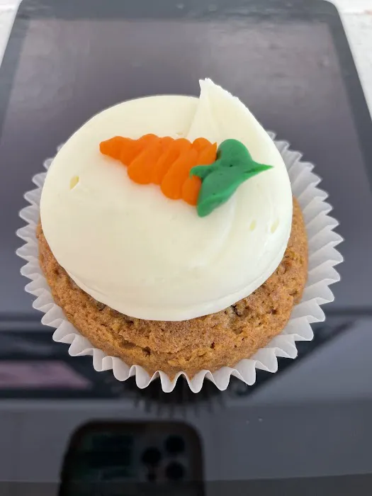 Lil’ Cakes & Creamery Picture 7
