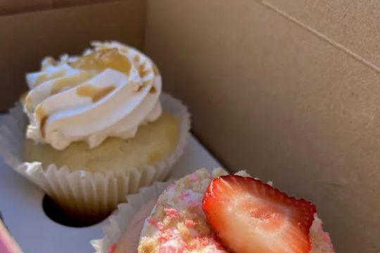 Lilu2019 Cakes & Creamery