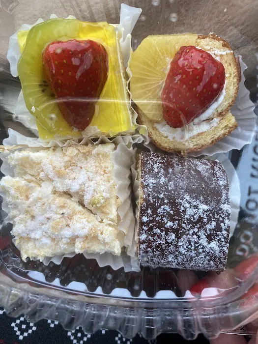 Yasaman Bakery Picture 9