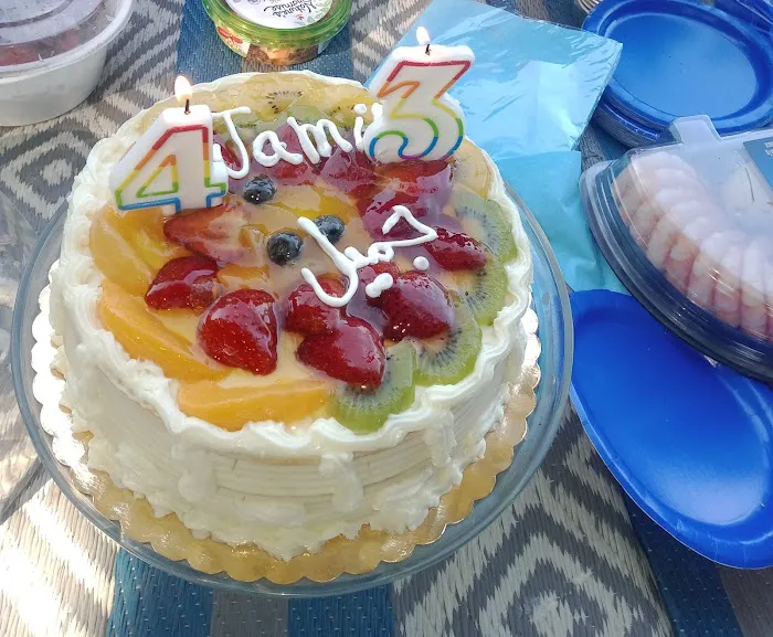 Yasaman Bakery Picture 7