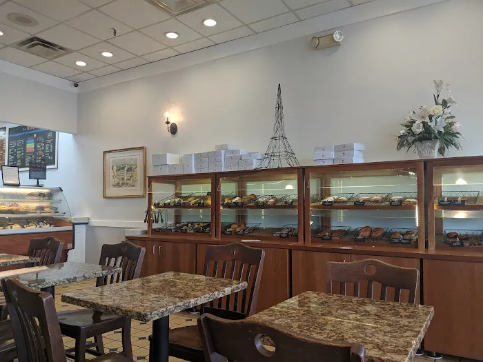 Vie de France Bakery Cafe - White Flint Picture 9