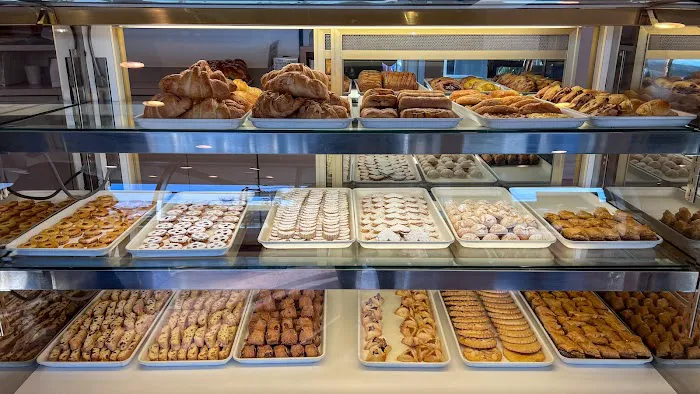 Stella's Bakery Picture 3