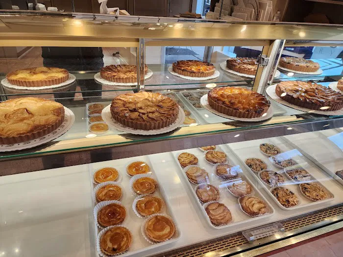 Stella's Bakery Picture 7